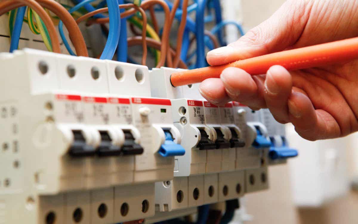 Sanayi Tipi Elektrik Çözümleri