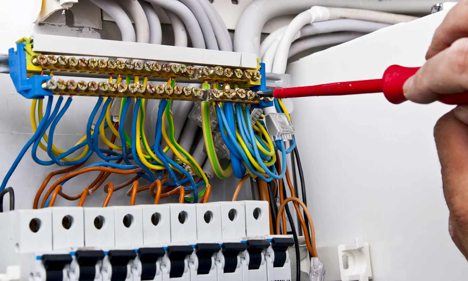 Kablo Kanalı Montajı